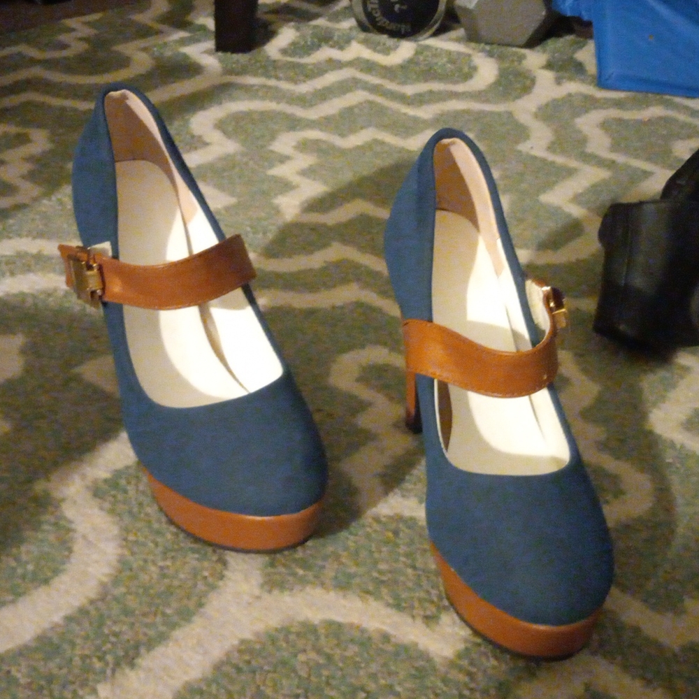 Women shoes